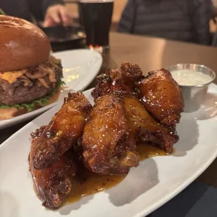 chicken wings, poultry, chicken, bbq wings, bbq chicken, food, fried chicken wings, fried chicken, chicken wings and fried chicken