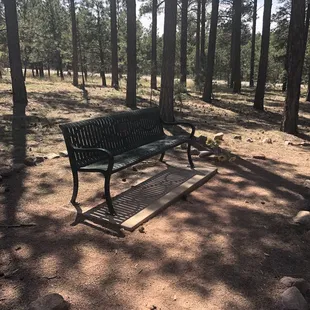 Shaded bench (1 mile)