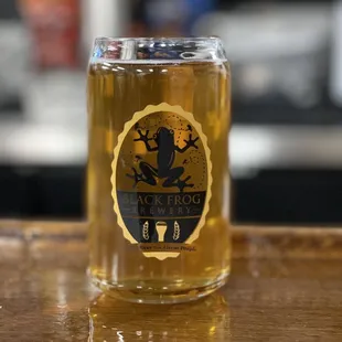 "Cream of the Frog" may not be the most appetizing name for a beer, but this stuff is smooth, clean, and refreshing!  Excellent.