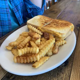Grilled ham and cheese