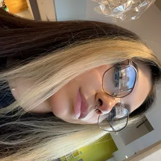 Shania C.