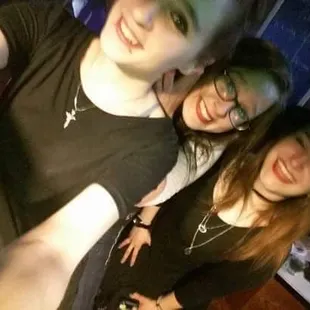 three girls taking a selfie