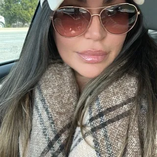 Amanda I.