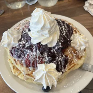 Berries bliss pancakes