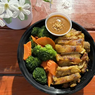 Chicken satay bowl