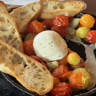 Burrata Caprese