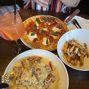 Chicken scallopini, Margherita pizza w/ pepperoni , rosemary truffle fries