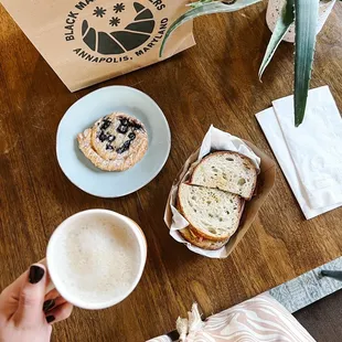 El blanco sandwich and the danish. Phenomenal.