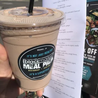 Peanut Butter Cup Protein Smoothie