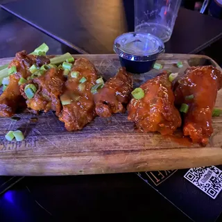 12 Black Market Wings