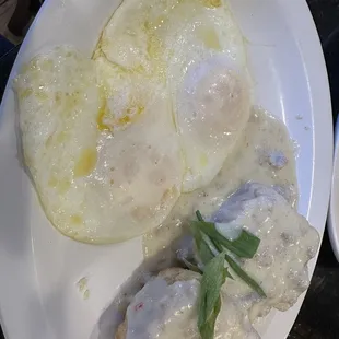 Biscuits and gravy add eggs
