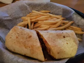 Goldfinger's Bar & Grill