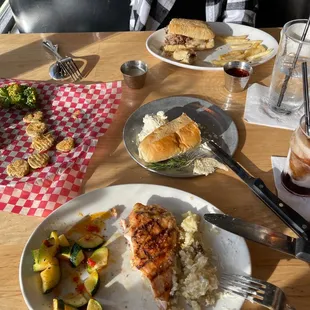 A nice "apple bees" basically