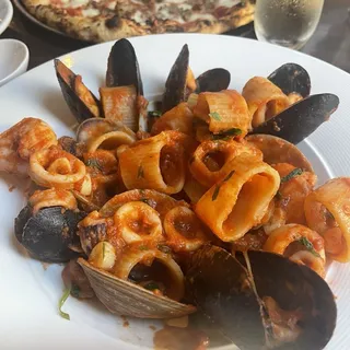 Calamarata Seafood