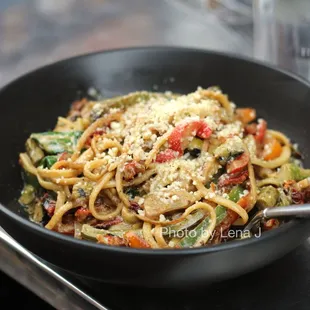 Vegetarian Pistachio Pesto Pasta ($20) - Linguini, pistachio pesto, confit garlic, peas, roasted peppers, spinach, parmesan, parsley