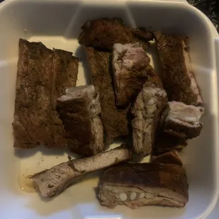 Half slab with &quot; sauce &quot; WHERES THE DANG SAUCE.