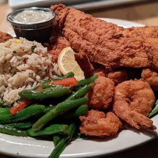 Southern fried flounder and shrimp with rice pilaf and green beans