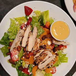 Nuts & Berries Salad