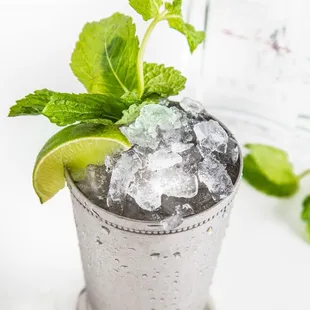 Gin Julep with Mint cocktail is awesome !