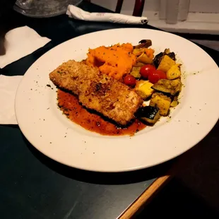 Philly's Pecan Crusted Mahi-mahi