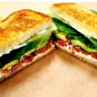 BLTA SANDWICH