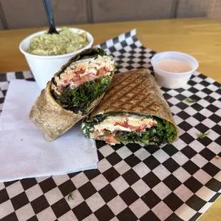 Chicken Ranch Wrap:
Chicken, Chipotle Ranch, Roasted Red Peppers, Tomato, Goat Cheese, and Lettuce, in a Whole Wheat Wrap.