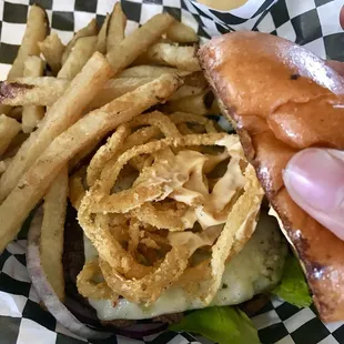 The Inferno burger- Pepper jack, Cajun spice, jalapeños, Sriracha mayo, tobacco onions. One of d best burgers I've ever had! $11