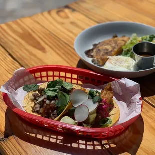Fish taco Carne Asada