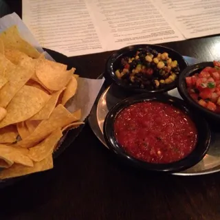 Salsa Trio