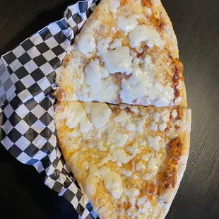 food, pizza