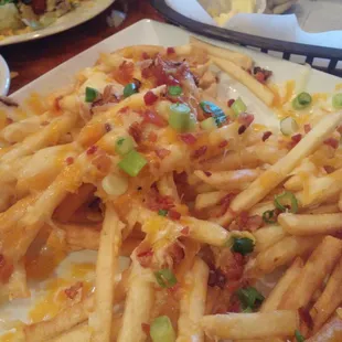 Cheesy bacon fries
