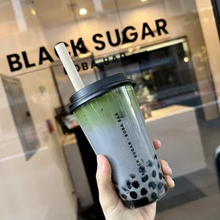 Sesame Matcha Latte (added boba, 50% sweet, light ice)