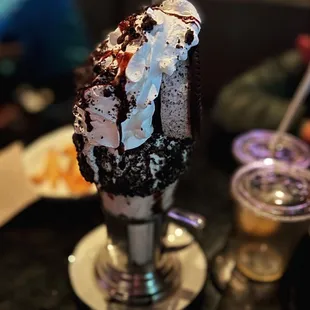 Cookies N Cream Supreme