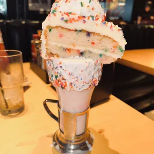 The Cakeshake