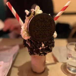 OREO COOKIES 'N CREAM