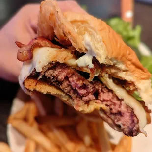 Wagyu Steakhouse Burger