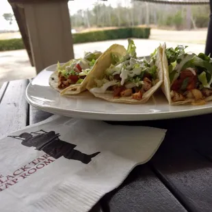 two tacos on a plate