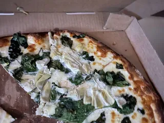 Huey P's Pizzeria & Daiquiris