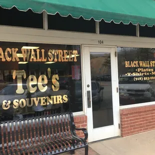 Your Souvenirs to remember