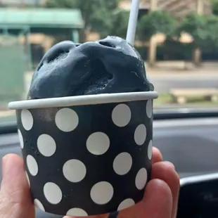 Black vanilla