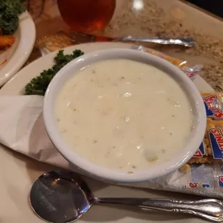 New england clam chowder & salad