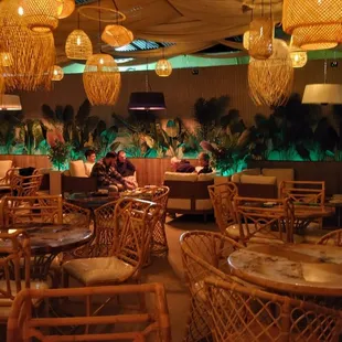 Amazing atmosphere and great food.