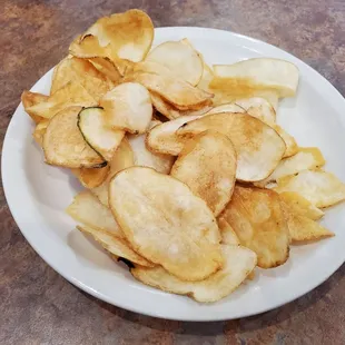 Side of homemade potato chips that came with the triple Decker Club. Huge portion!