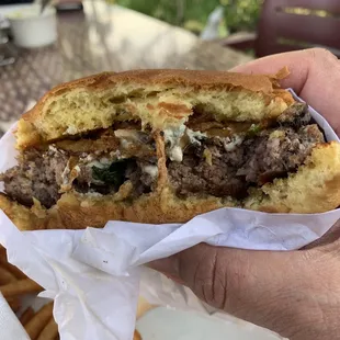 12/26/22 Juicy n delicious