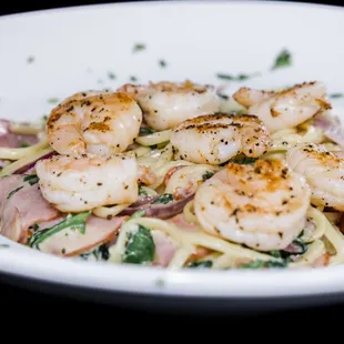 Florentine Pasta Entree with Grilled Shrimp