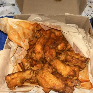 I request BBq and ended up receiving hot sauce.