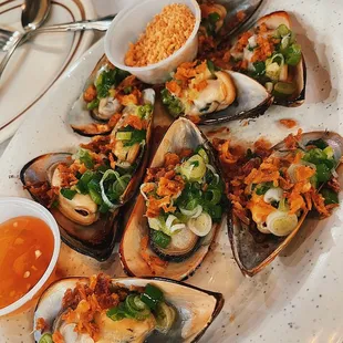 Grilled mussels