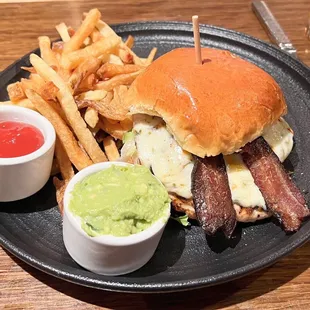 Grilled Blackened Chicken Sandwich (with guacamole and bacon)