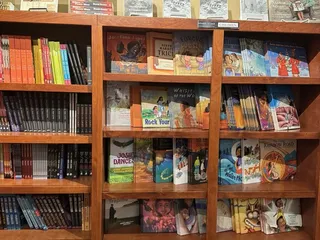 Indian Pueblo Cultural Center Gift Shop