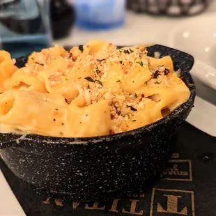 Mac n' cheese (really good)